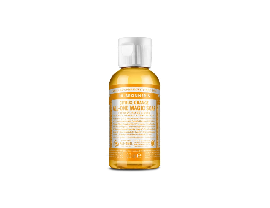 Kleine transparante fles Dr. Bronner’s Citrus-Orange All-One Magic Soap van 60 ml met wit-oranje label en witte dop; biologische vloeibare zeep met frisse citrusgeur.