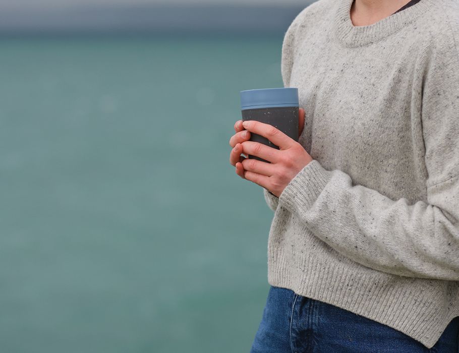 Circular&Co. - Koffiebeker - Circular Cup - Zwart/Blauw - 227 ml