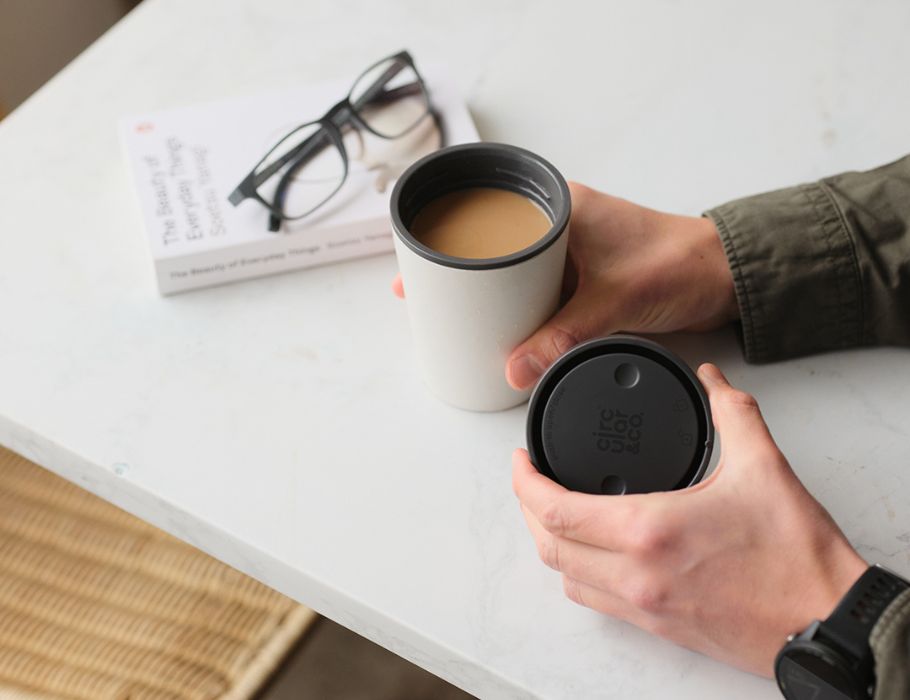 Circular&Co. - Koffiebeker - Circular Cup - Grijs/Zwart - 227 ml